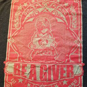 541 Threads Be A Giver Graphic Tee Unisex Medium